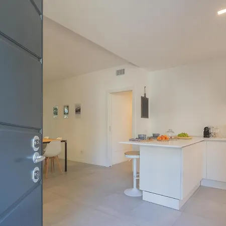 Ginepro & Salvia In By Rent Apartamento Como